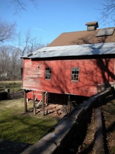 Read more about the article Photo – Before the barn addition was torn down